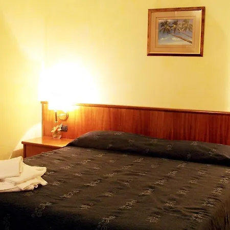 Laura Hotel Řím